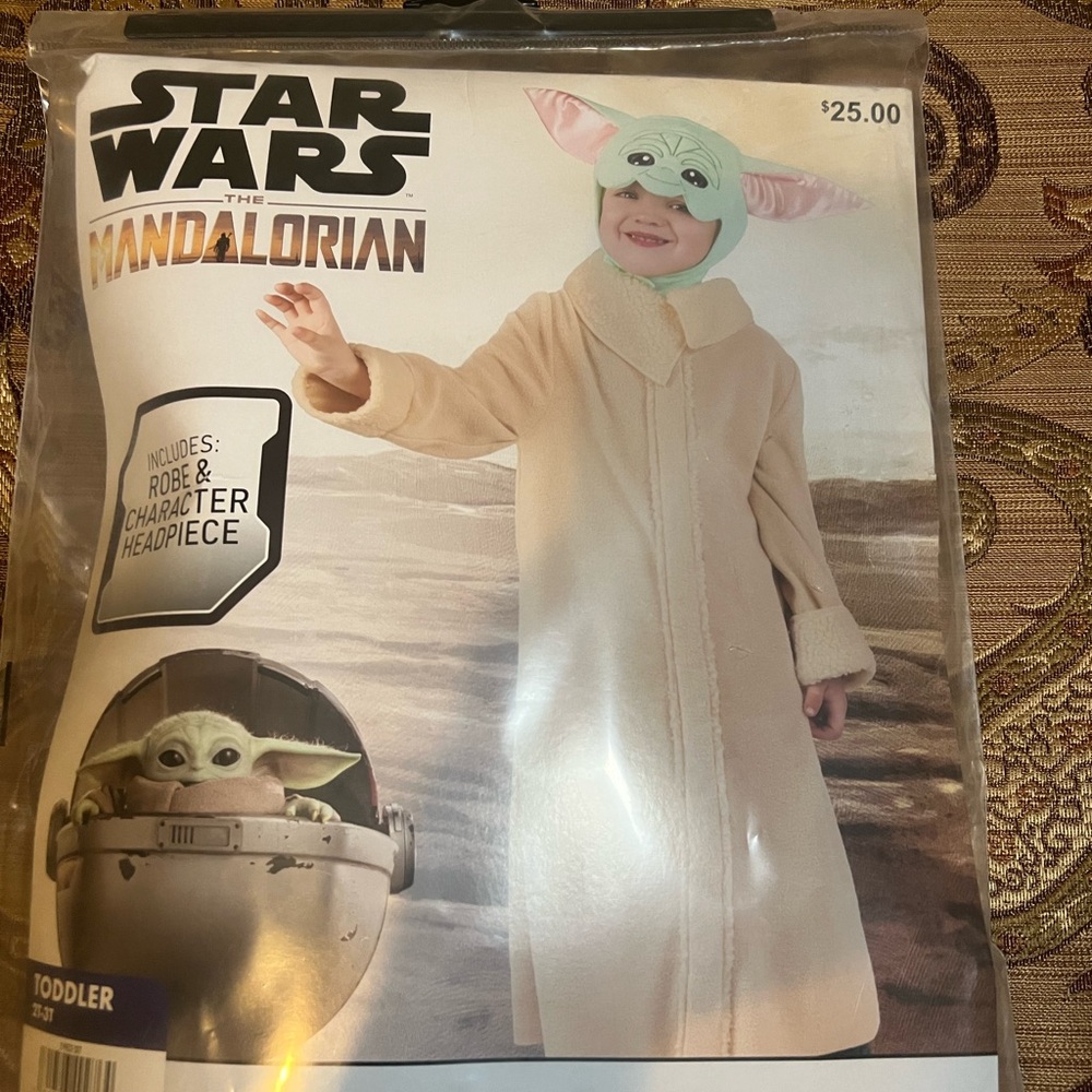Star Wars Mandalorian Grogu Beige Costume Size 2T-3T Like New Condition - Picture 7 of 8
